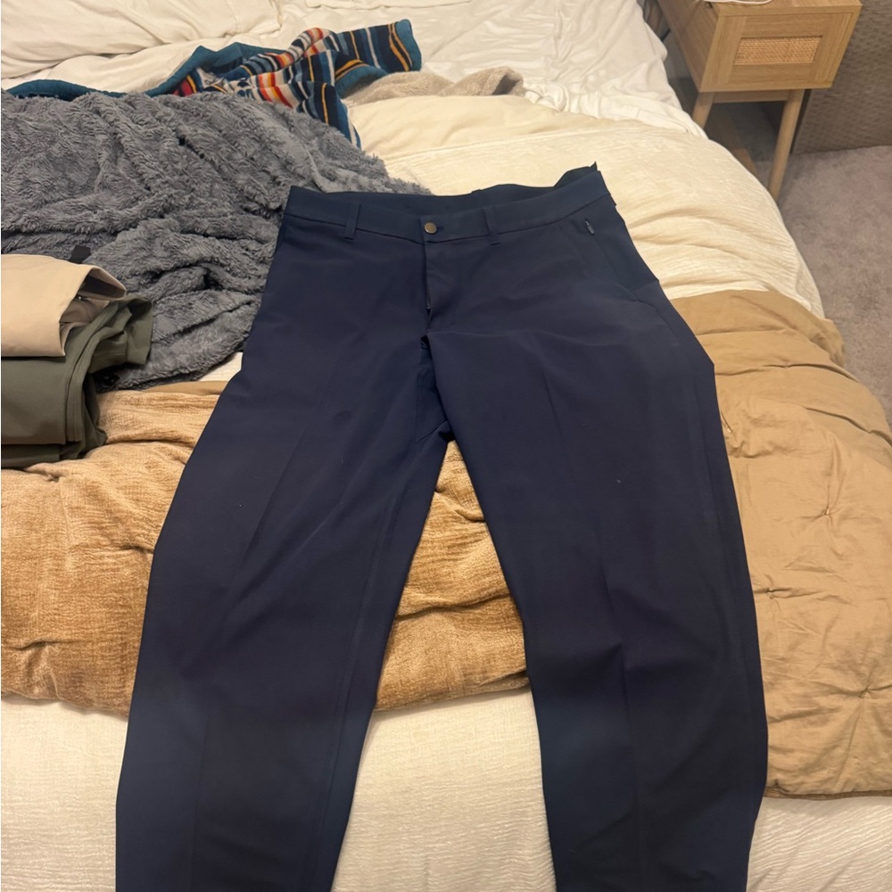 Lululemon Athletica Men's Dark Blue Chinos